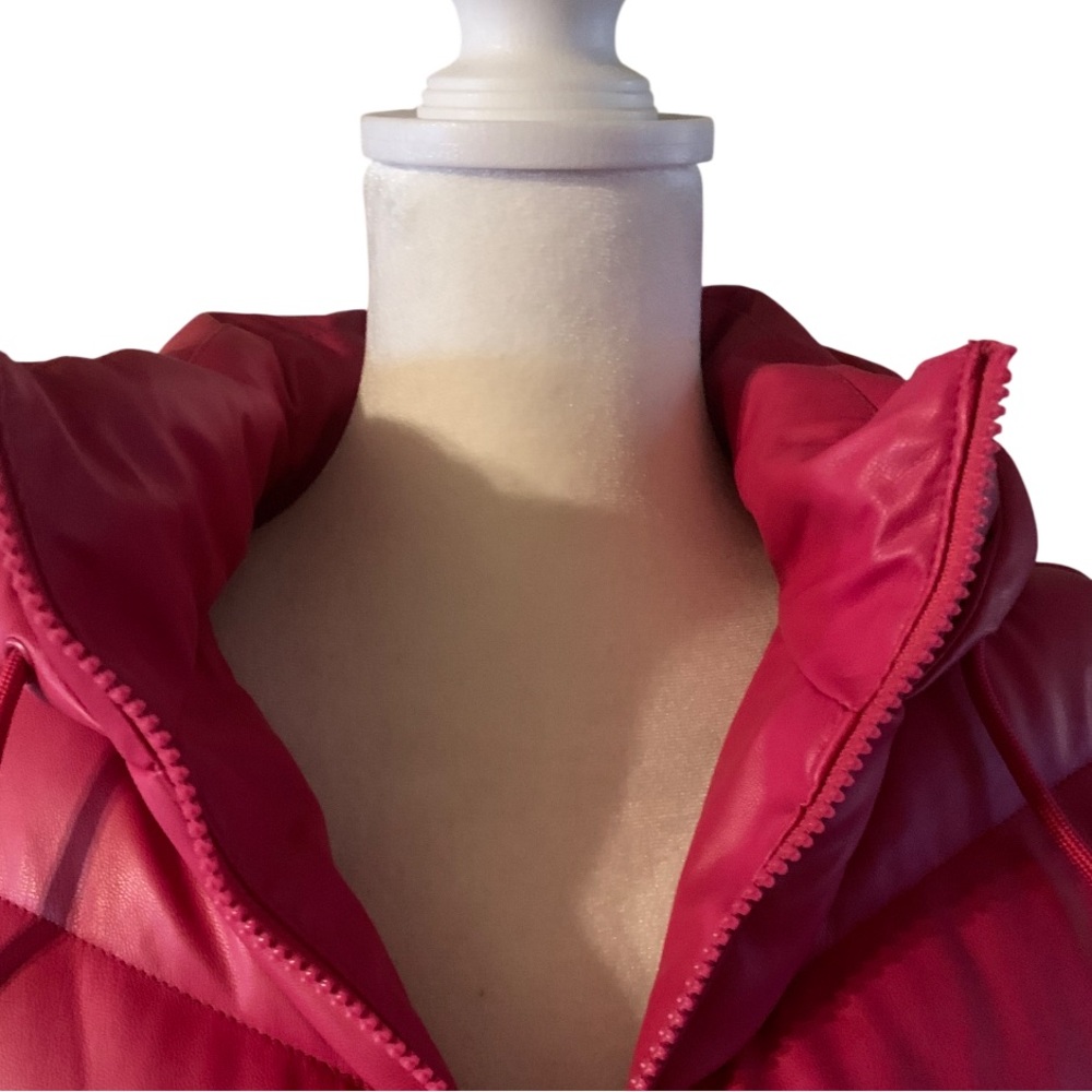 Love Tree Bright Pink Girl Vest, Faux Leather, Size Small. - Picture 8 of 15